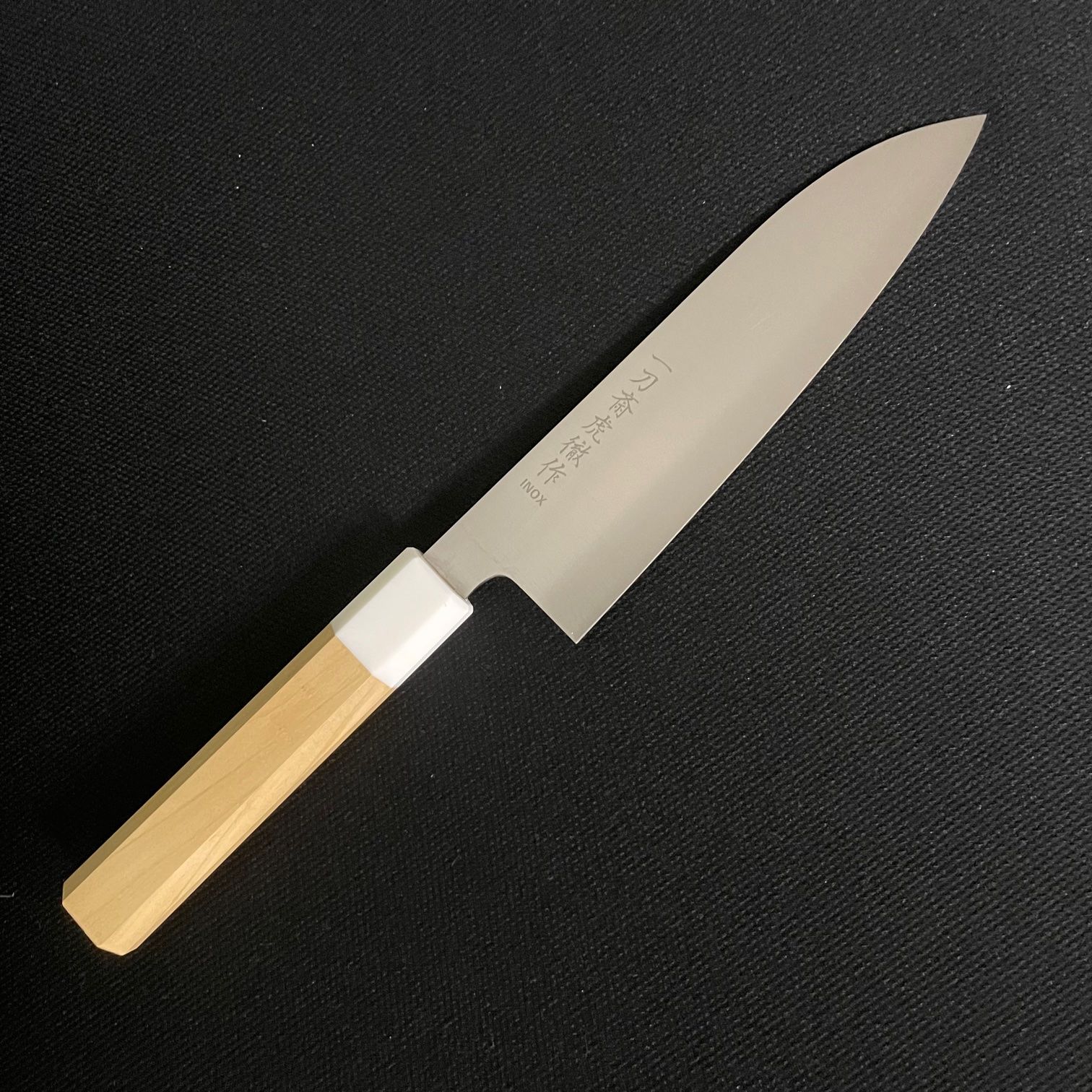 sakai kitchen〈堺キッチン〉【高橋楠】一刀齋虎徹 INOX和三徳 青森